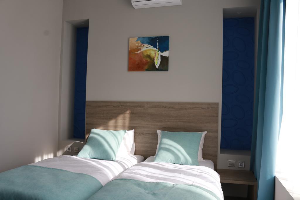 Platinum Hotel Zaporizhia Exterior foto